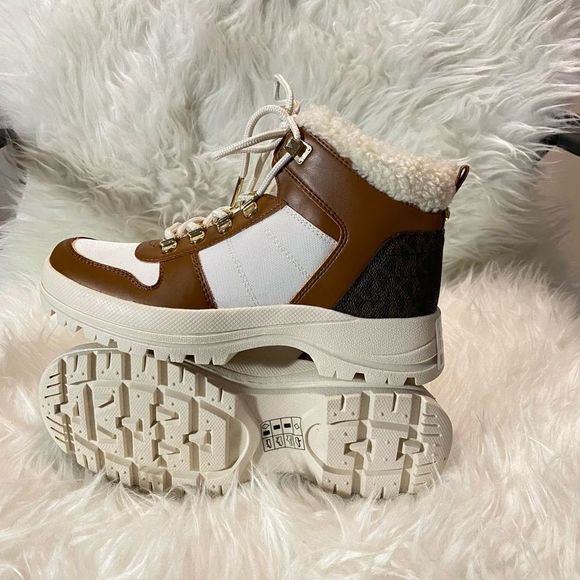 Michael Kors ankles sport boot sneaker - Picture 4 of 11